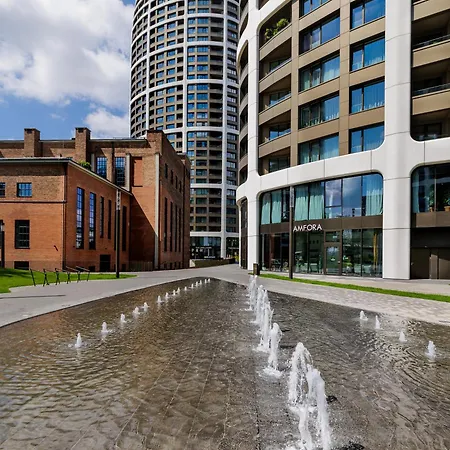 Apartmán Sky Park 1 - Luxurious #instaworthy In Downtown Center With Included Parking, Address In Town Bratislava