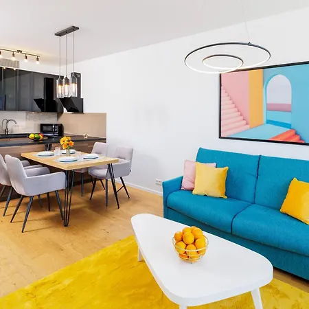 Sky Park 1 - Luxurious #instaworthy In Downtown Center With Included Parking, Address In Town *