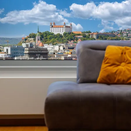 Sky Park 1 - Castle View From Bed, Luxurious #instaworthy In Downtown Center, Parking Included, Address In Town * Братислава