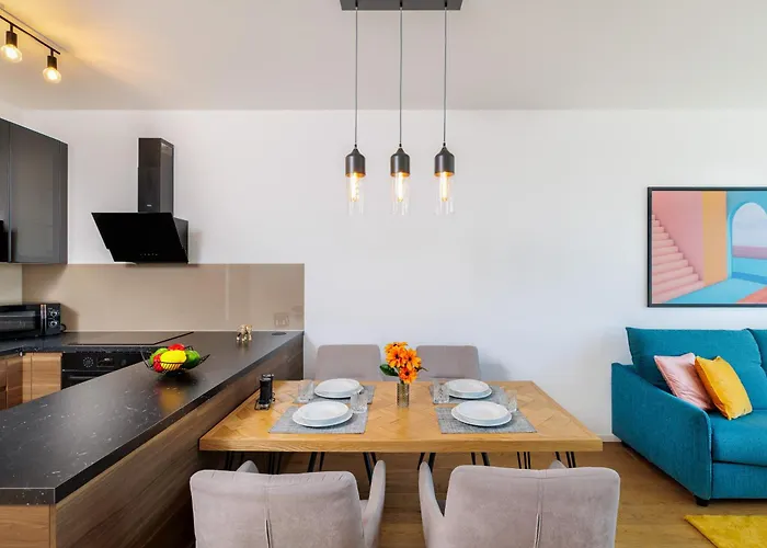 Lejlighed Sky Park 1 - Luxurious #instaworthy In Downtown Center With Included Parking, Address In Town Bratislava