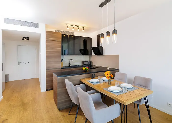 Sky Park 1 - Luxurious #instaworthy In Downtown Center With Included Parking, Address In Town Lejlighed *