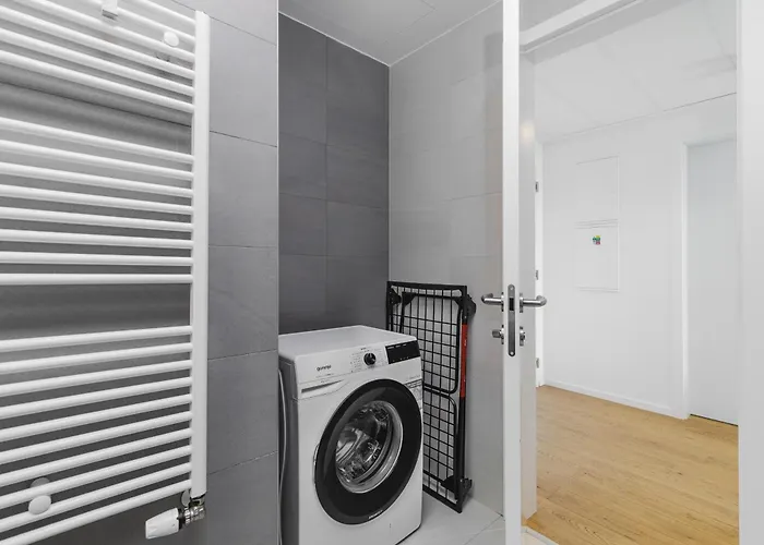 Sky Park 1 - Luxurious #instaworthy In Downtown Center With Included Parking, Address In Town Lejlighed Bratislava