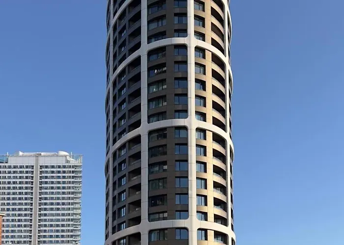 Apartment Sky Park 1 - Luxurious #instaworthy In Downtown Center With Included Parking, Address In Town